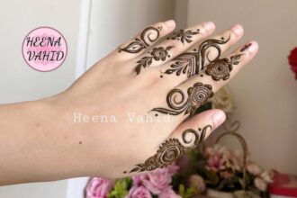 Simple:vvxe4nkg-ym= Mehendi Design